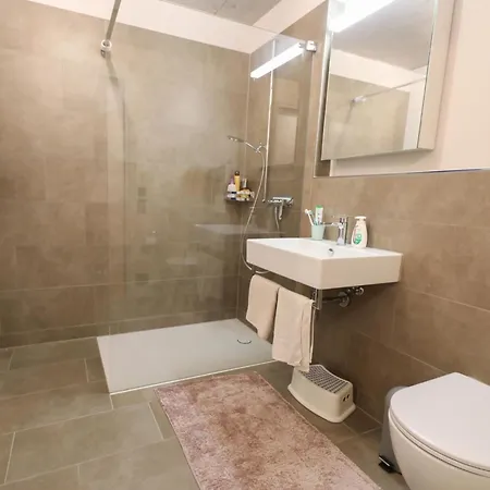 Gletscherhorn Sockelgeschoss Suedwest By Interhome Apartment *